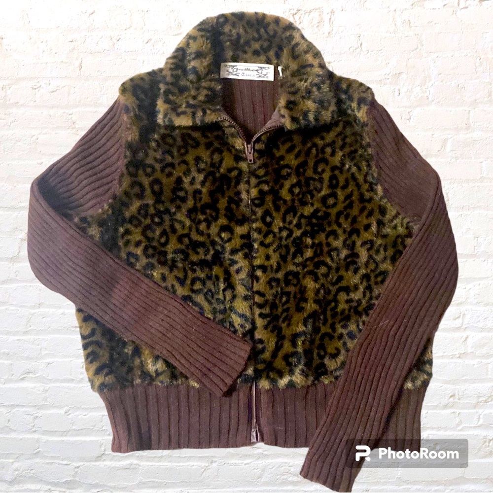 Tiara zip-up jacket